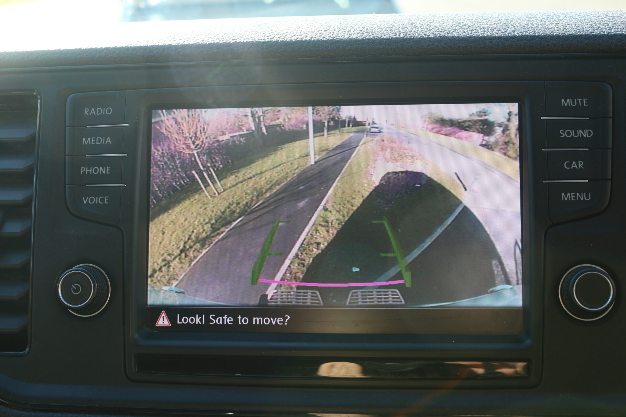 
								MAN TGE 3.140 P/V 2.0L full									